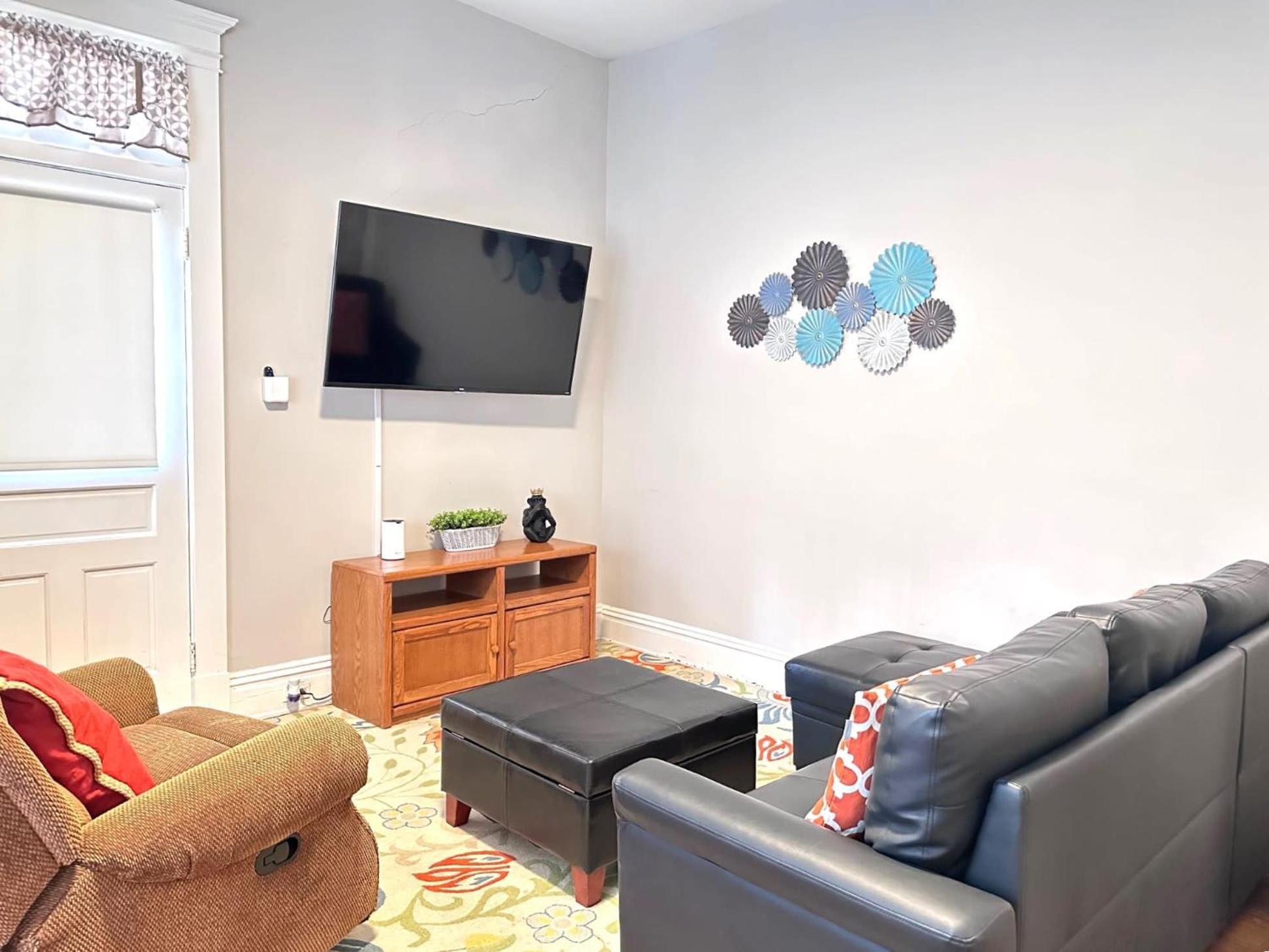 E1 Centrally Located In Carytown Fully Fenced ريتشموند المظهر الخارجي الصورة