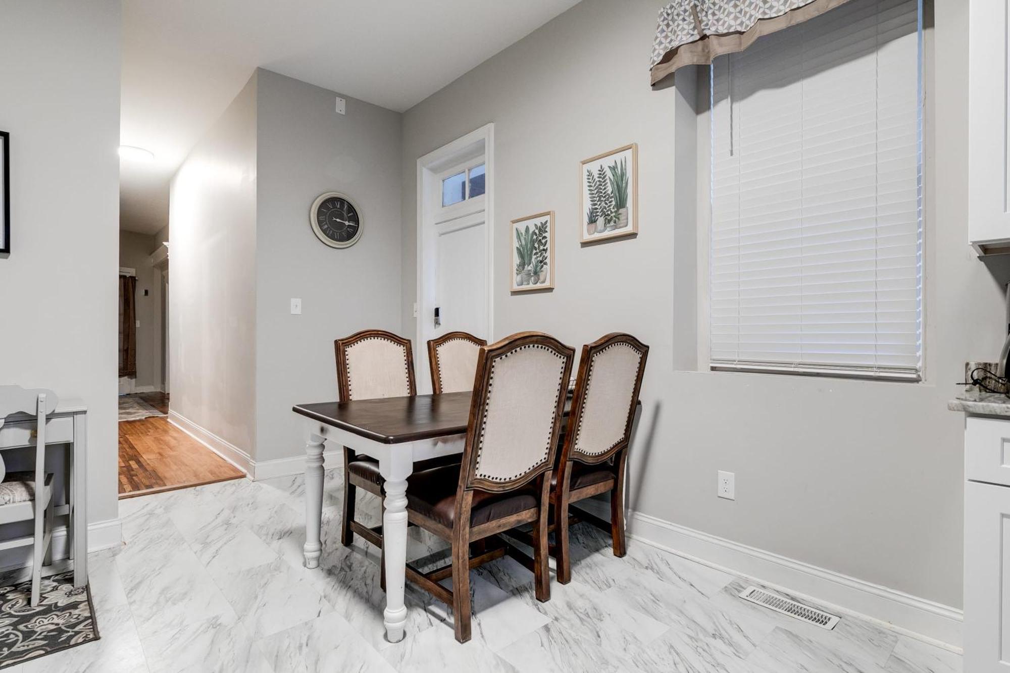 E1 Centrally Located In Carytown Fully Fenced ريتشموند المظهر الخارجي الصورة